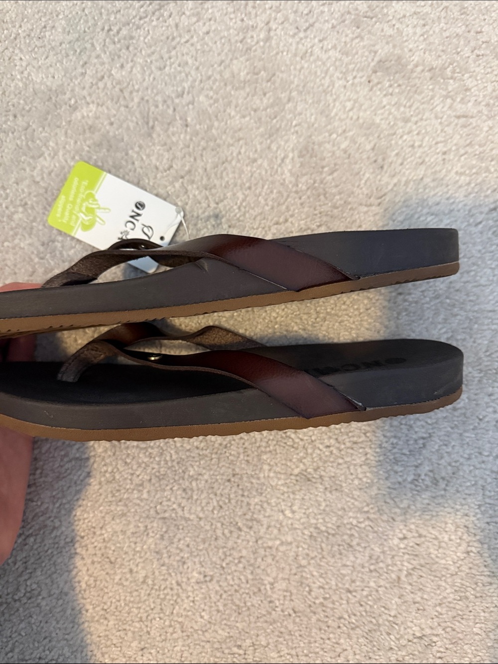 NWT NCAI 9 brown leather strap flip flops - Picture 4 of 4